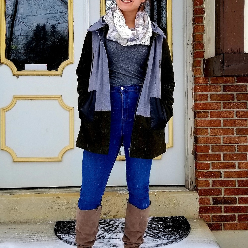 Color Block Jacket - Picture 4 of 4